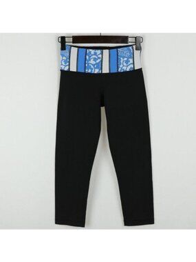 Lululemon Wunder Under Women's Size 2 Black Tight Fit Reversible Capri Leggings